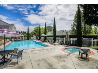 Photo #3: 21580434 Listing