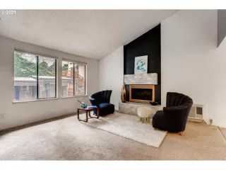 Photo #2: 21580779 Listing