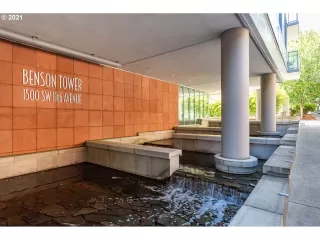 Photo #2: 21580864 Listing