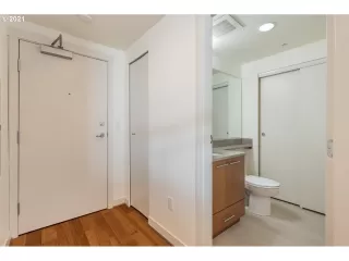 Photo #4: 21580864 Listing