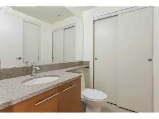 Photo #5: 21580864 Listing