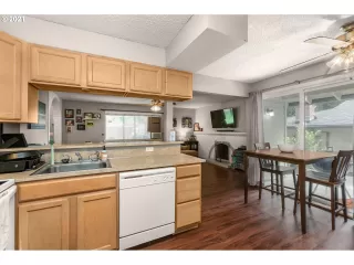 Photo #3: 21582360 Listing 