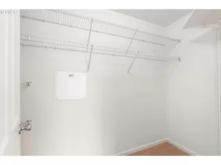 Photo #2: 21582632 Listing