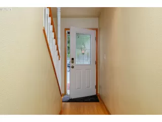 Photo #3: 21582818 Listing 