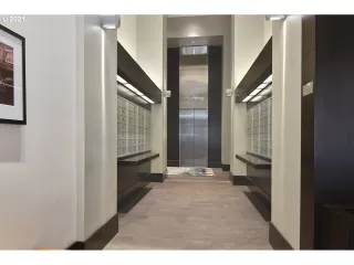 Photo #2: 21583429 Listing