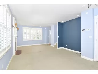 Photo #2: 21584047 Listing 