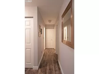 Photo #2: 21584601 Listing