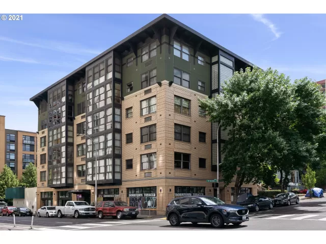 MLS: 21585995 Condo For Sale