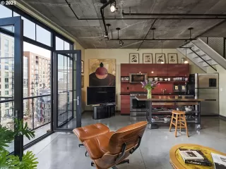 Photo #6: 21587169 Listing