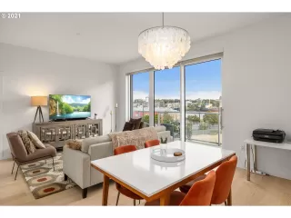 Photo #4: 21588136 Listing 