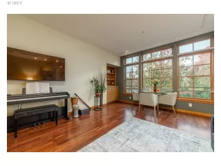 Photo #3: 21588230 Listing