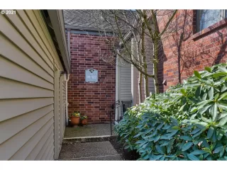 Photo #1: 21589278 Listing 