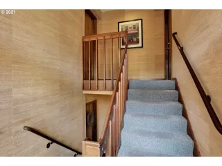 Photo #4: 21589278 Listing 
