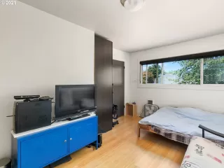 Photo #3: 21589286 Listing