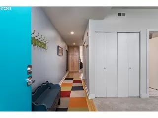 Photo #2: 21589333 Listing