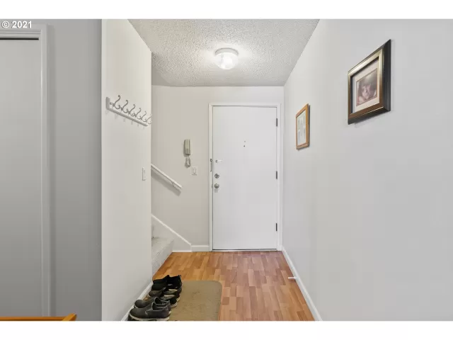 MLS: 21589973 Condo For Sale