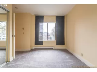 Photo #1: 21590628 Listing