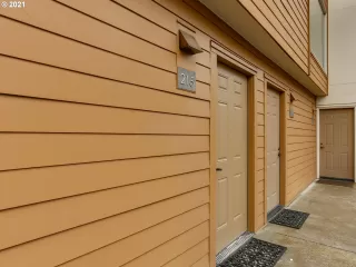 Photo #2: 21590733 Listing