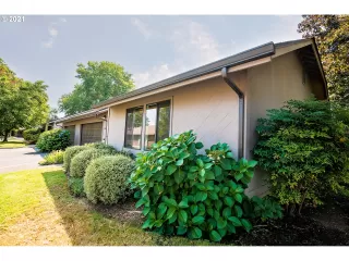 Photo #6: 21594400 Listing 