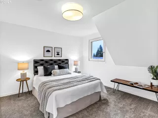 Photo #6: 21594555 Listing