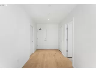 Photo #2: 21594831 Listing 