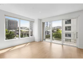 Photo #3: 21594831 Listing 