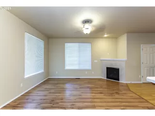 Photo #2: 21595295 Listing 