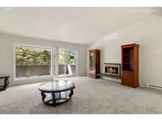 Photo #2: 21595345 Listing 