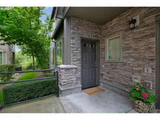 Photo #2: 21596018 Listing