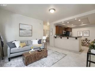 Photo #3: 21596018 Listing