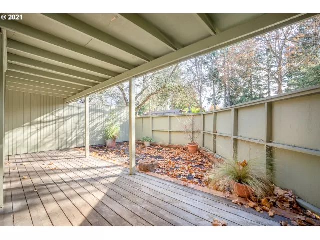 MLS: 21596422 Condo For Sale