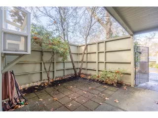 Photo #3: 21596422 Listing 