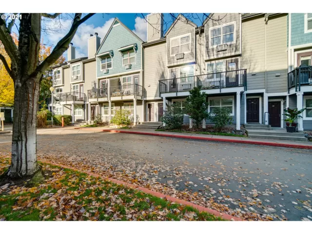 MLS: 21597040 Condo For Sale