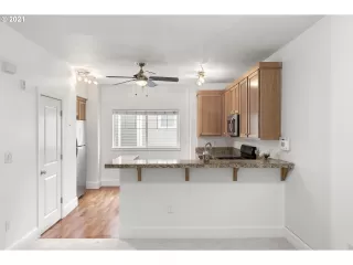 Photo #3: 21597309 Listing 