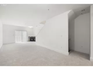 Photo #6: 21597309 Listing 