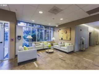 Photo #6: 21599016 Listing