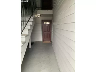 Photo #1: 21599129 Listing