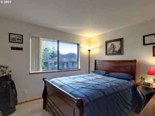 Photo #2: 21599401 Listing