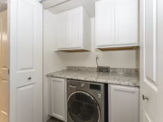 Photo #2: 21600112 Listing