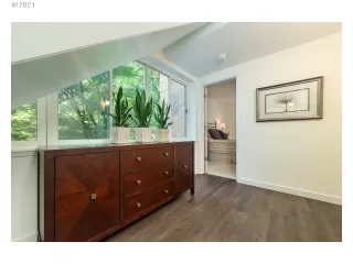 Photo #2: 21600624 Listing