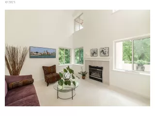 Photo #3: 21600624 Listing