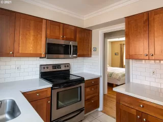 Photo #3: 21602322 Listing