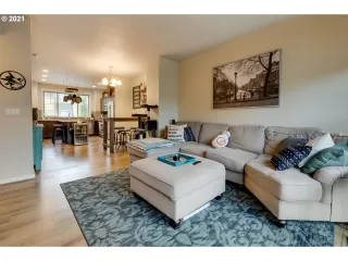 Photo #3: 21602522 Listing 