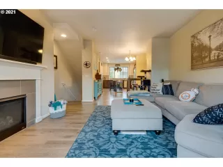 Photo #4: 21602522 Listing 