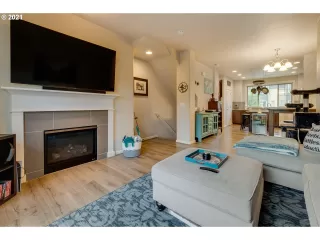 Photo #5: 21602522 Listing 