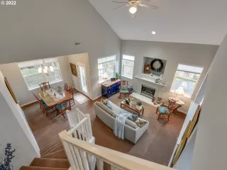 Photo #5: 21602827 Listing 