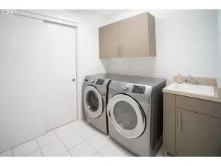 Photo #1: 21603517 Listing