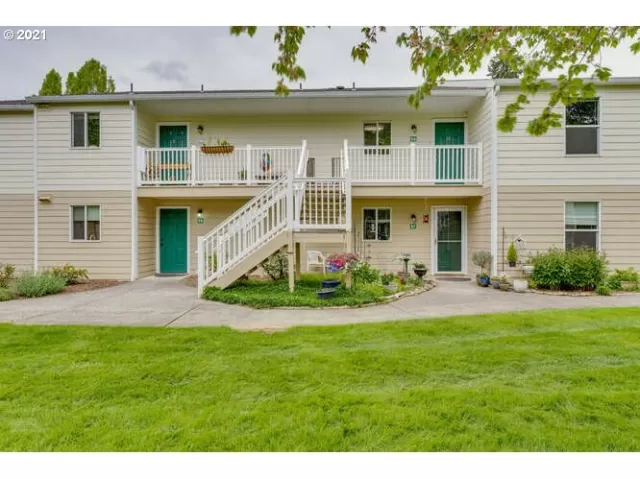 MLS: 21604127 Condo For Sale