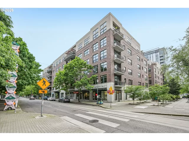 MLS: 216048285 Condo For Sale