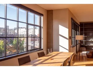 Photo #2: 21606342 Listing